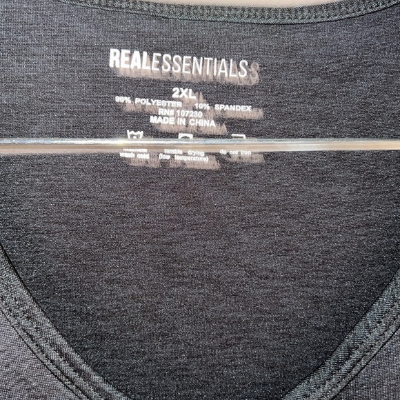 Real Essentials Tee Shirt, Size 2XL, PTP 22", Length 26", Black w/gray shimmer - Picture 4 of 4